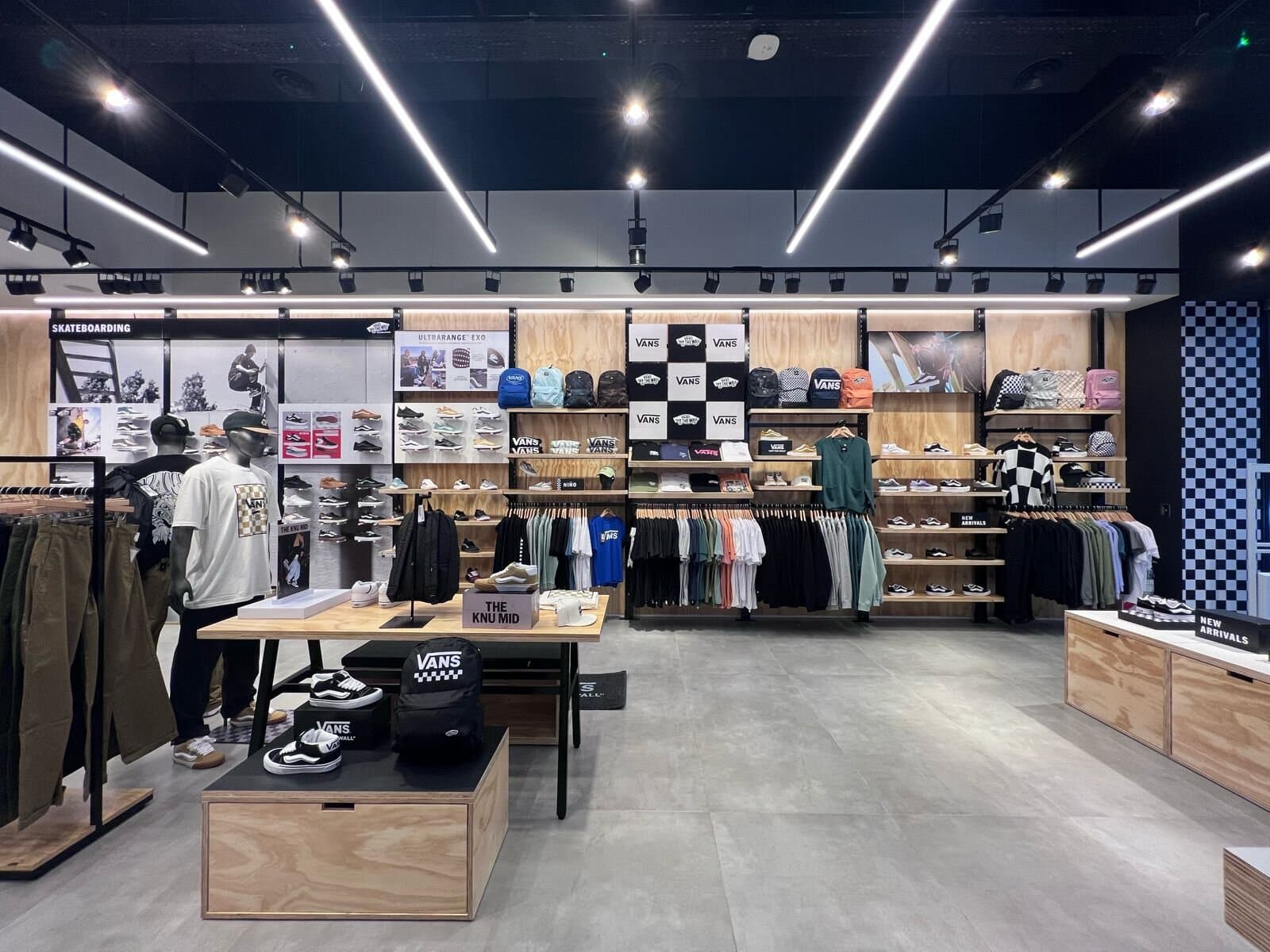 Vans Unicenter — 1.2