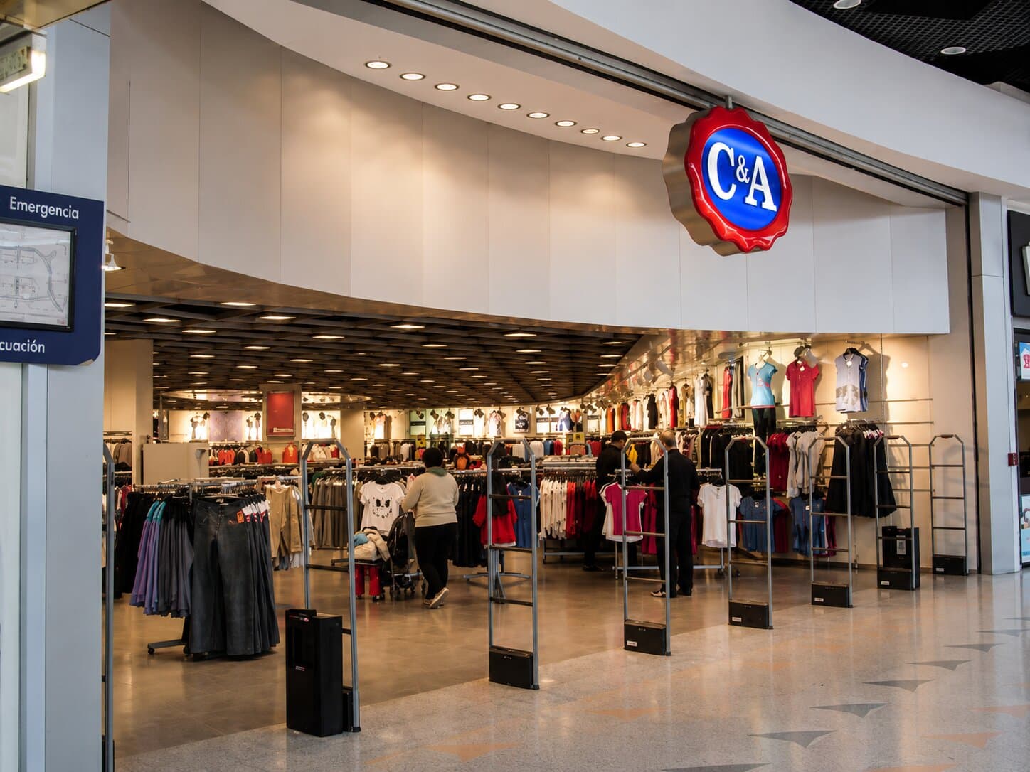 C&A Avellaneda (2)