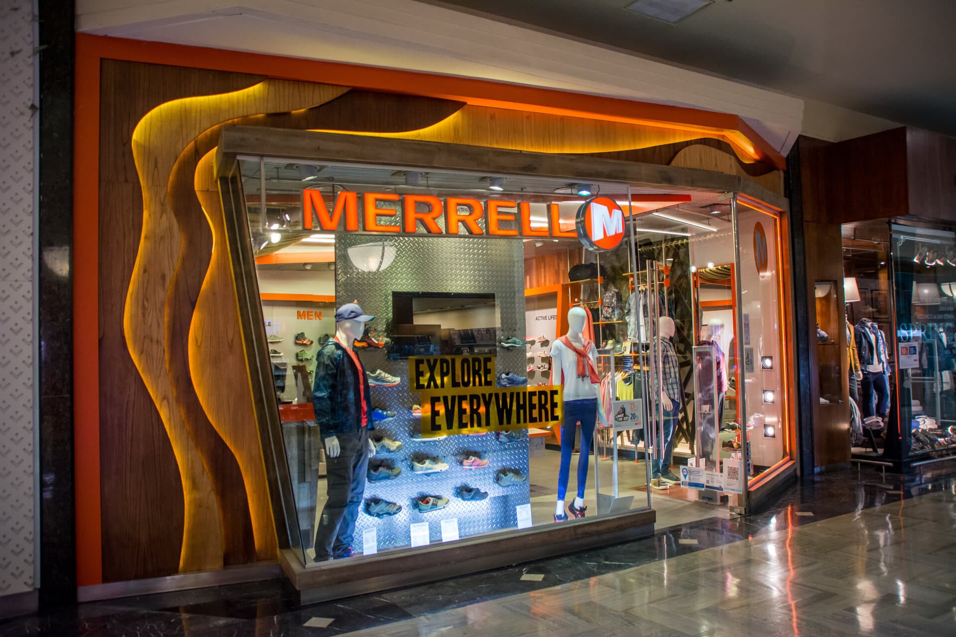 Merrell Unicenter