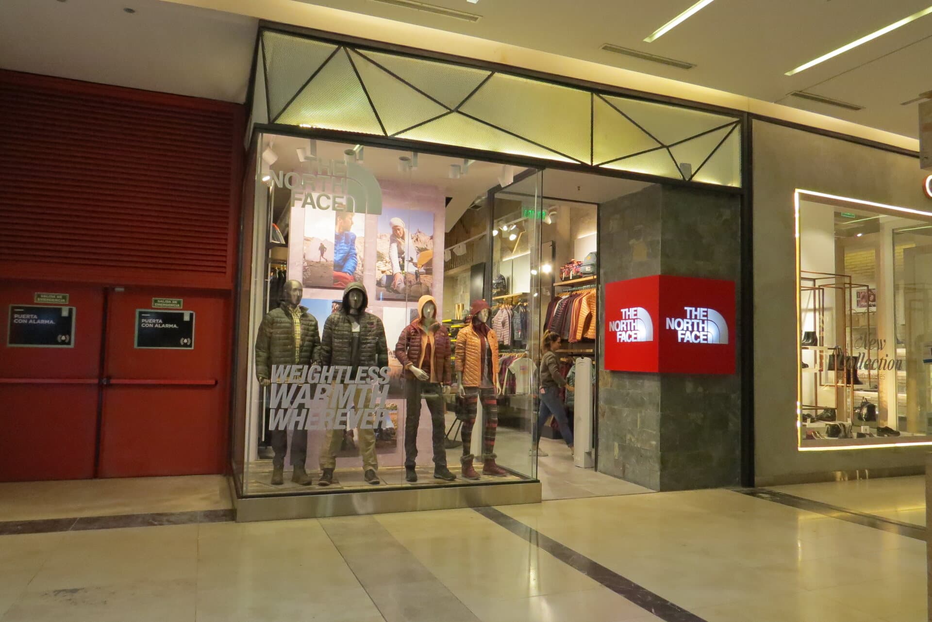 The North Face Dot (2)